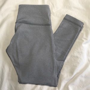 Lululemon Wunder under leggings (old material)